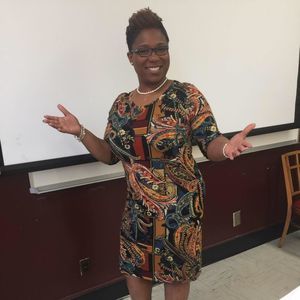 Meet your Posher, Toya